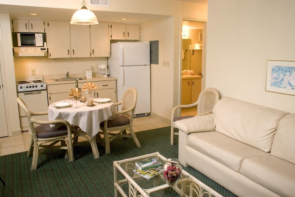 Cypress Cove Nudist Resort Poinciana Chambre photo
