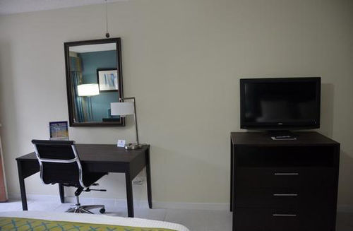 Cypress Cove Nudist Resort Poinciana Extérieur photo